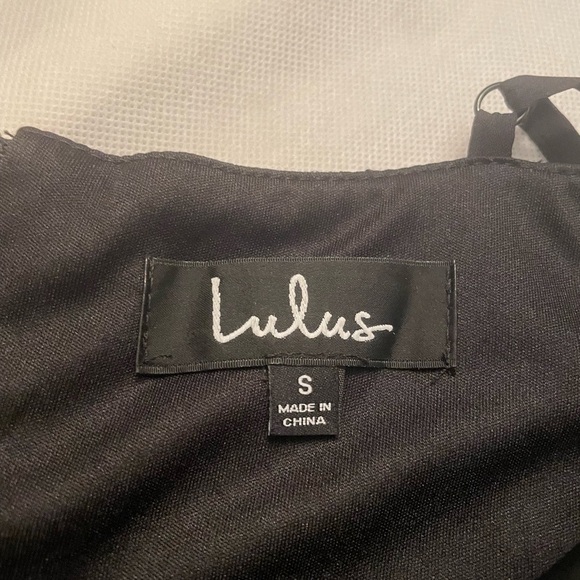 Lulu's Black Mini Dress Size Small Lined fit and flare, homecoming, formal - Picture 6 of 9